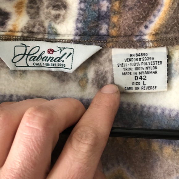 Cozy Patterned Jacket - Picture 3 of 3